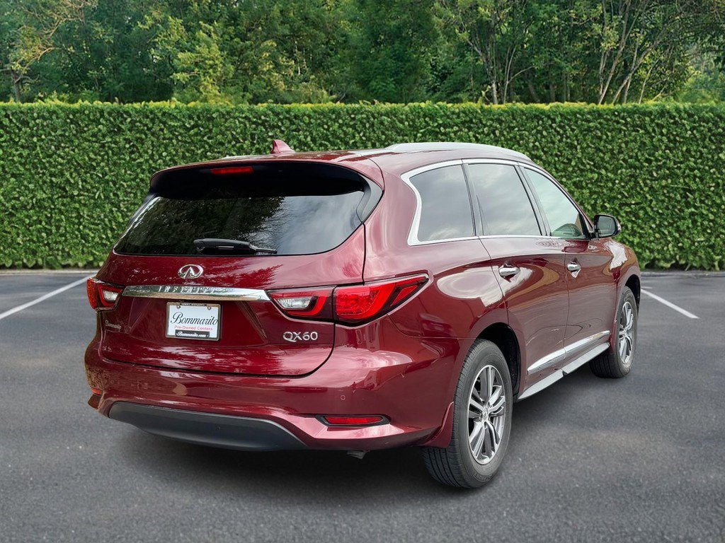 Used 2019 INFINITI QX60 Luxe w/ Essential Package image 3