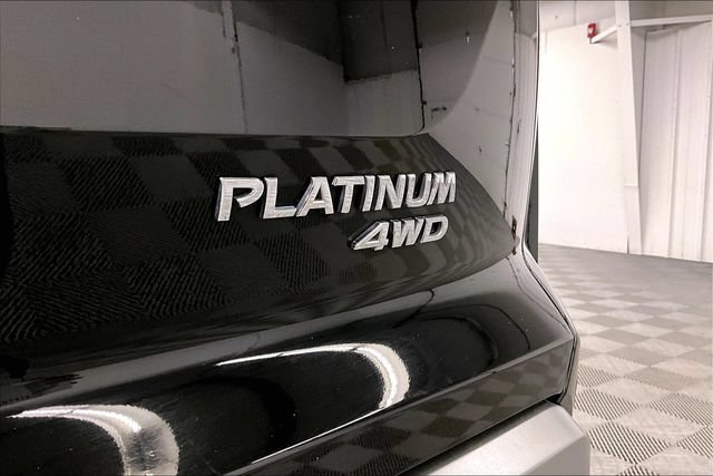 Used 2023 Nissan Pathfinder Platinum w/ Cargo Package AWD/4WD image 9