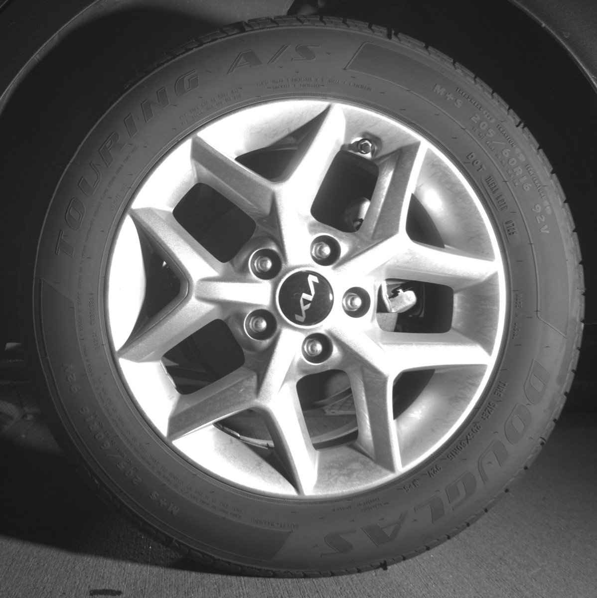 Used 2025 Kia Soul LX w/ LX Technology Package FWD image 19