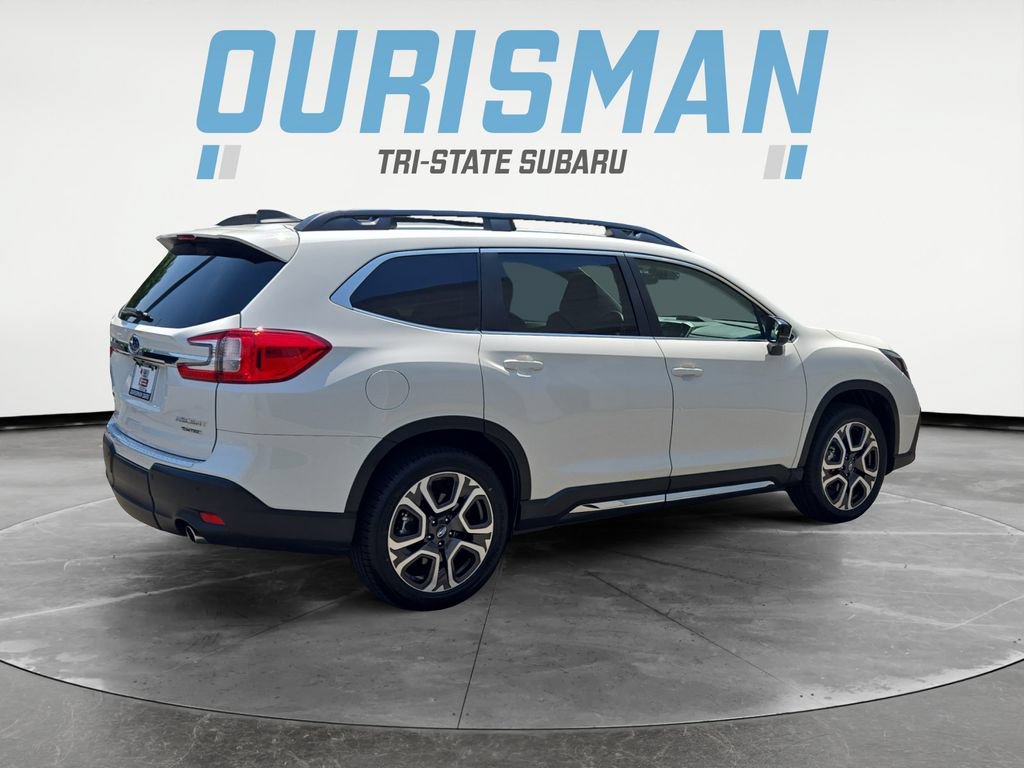 Used 2025 Subaru Ascent Limited w/ Popular Package #2 AWD/4WD image 6