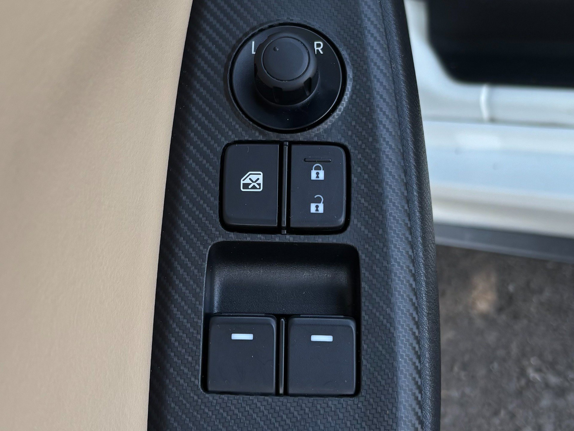 Used 2025 MAZDA MX-5 Miata RF Grand Touring RWD image 46