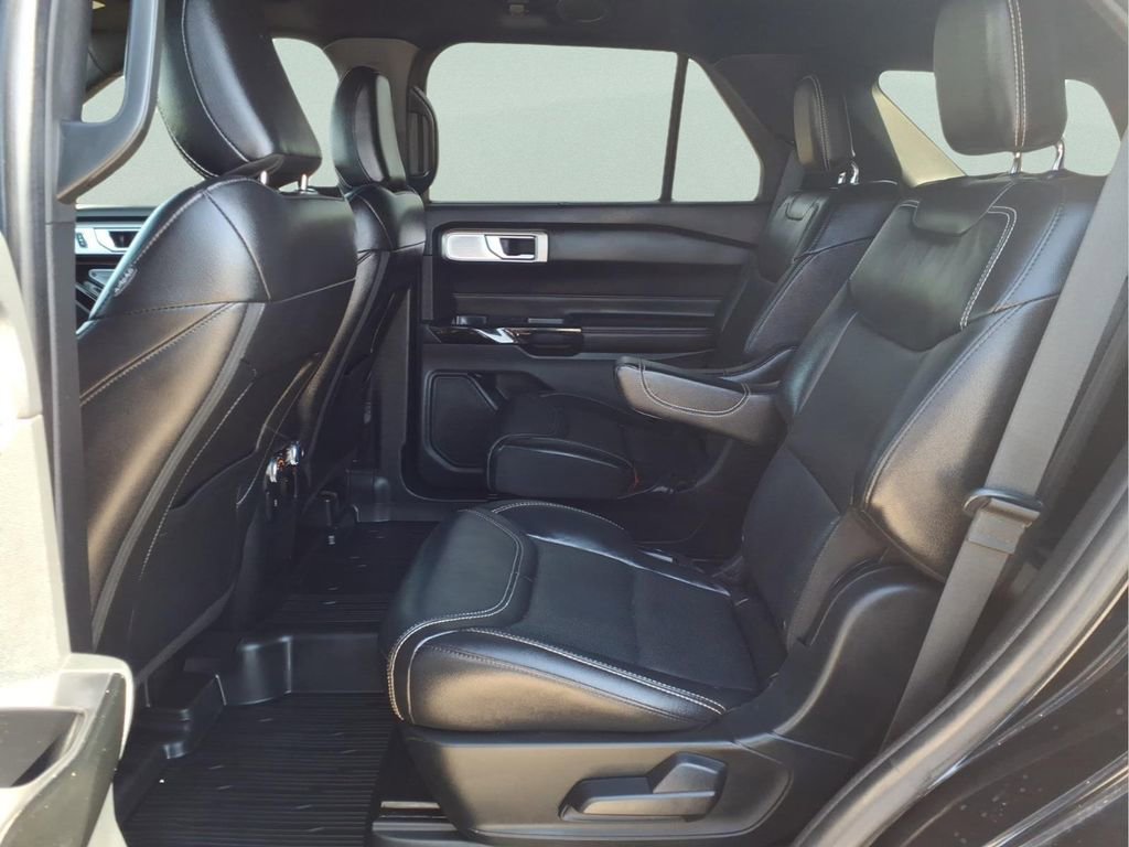 Used 2021 Ford Explorer ST w/ Equipment Group 401A image 18