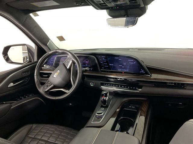 Certified 2023 Cadillac Escalade ESV Premium Luxury Platinum image 28