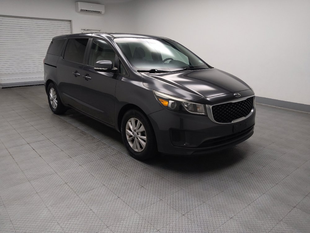 Used 2017 Kia Sedona LX FWD image 11