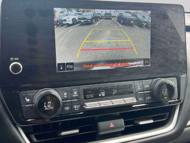 Used 2024 Toyota Grand Highlander AWD image 36