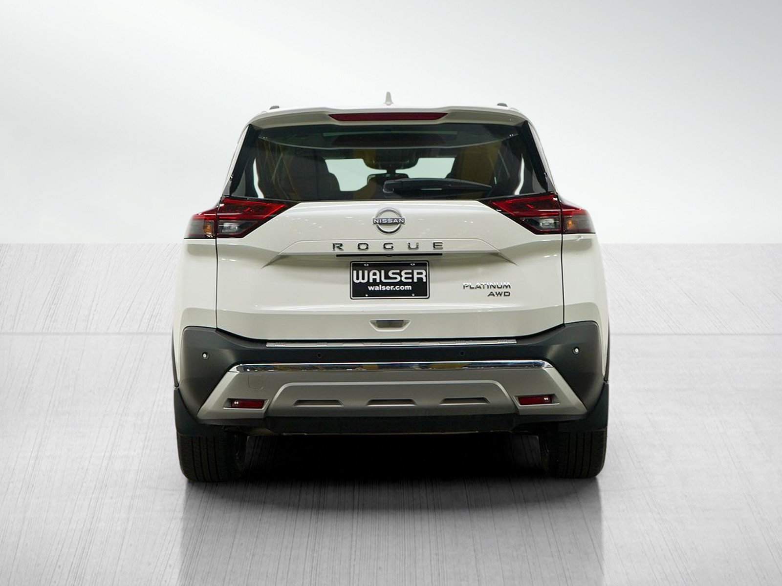 Used 2023 Nissan Rogue Platinum AWD/4WD image 4