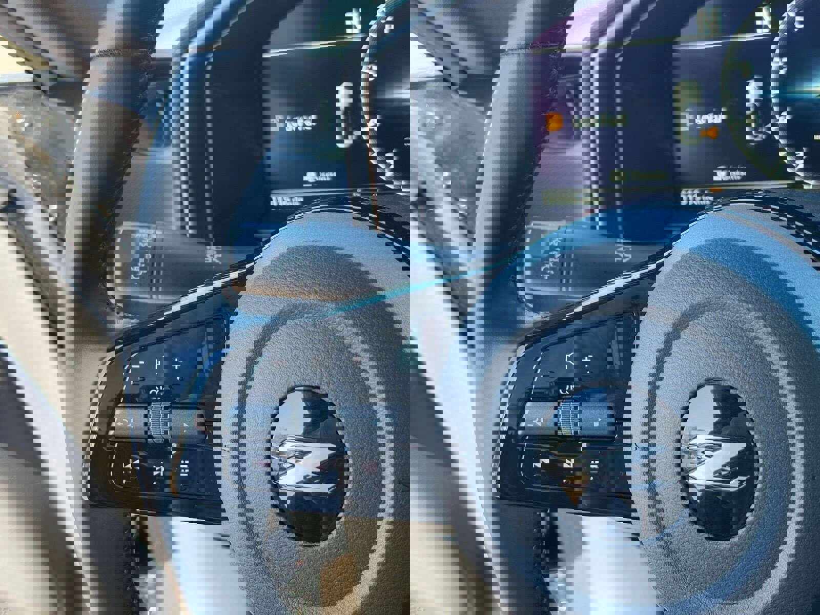 Certified 2024 Nissan Z Performance w/ Floor Mat Package image 18