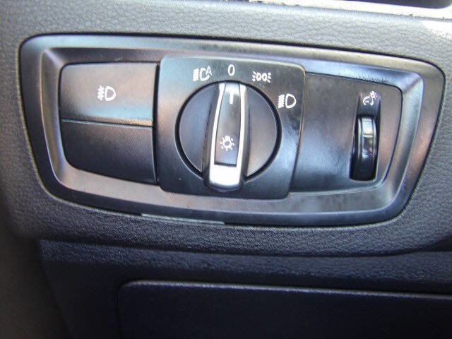 Used 2017 BMW X1 xDrive28i image 14