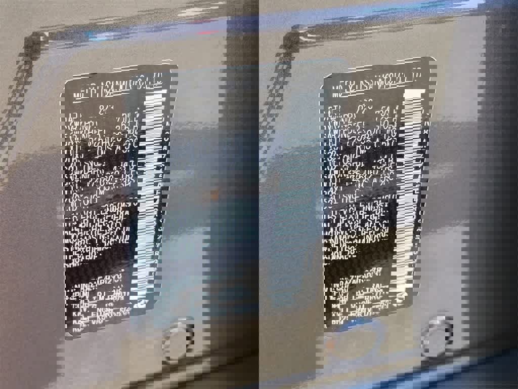 Used 2024 INFINITI QX80 Luxe image 16