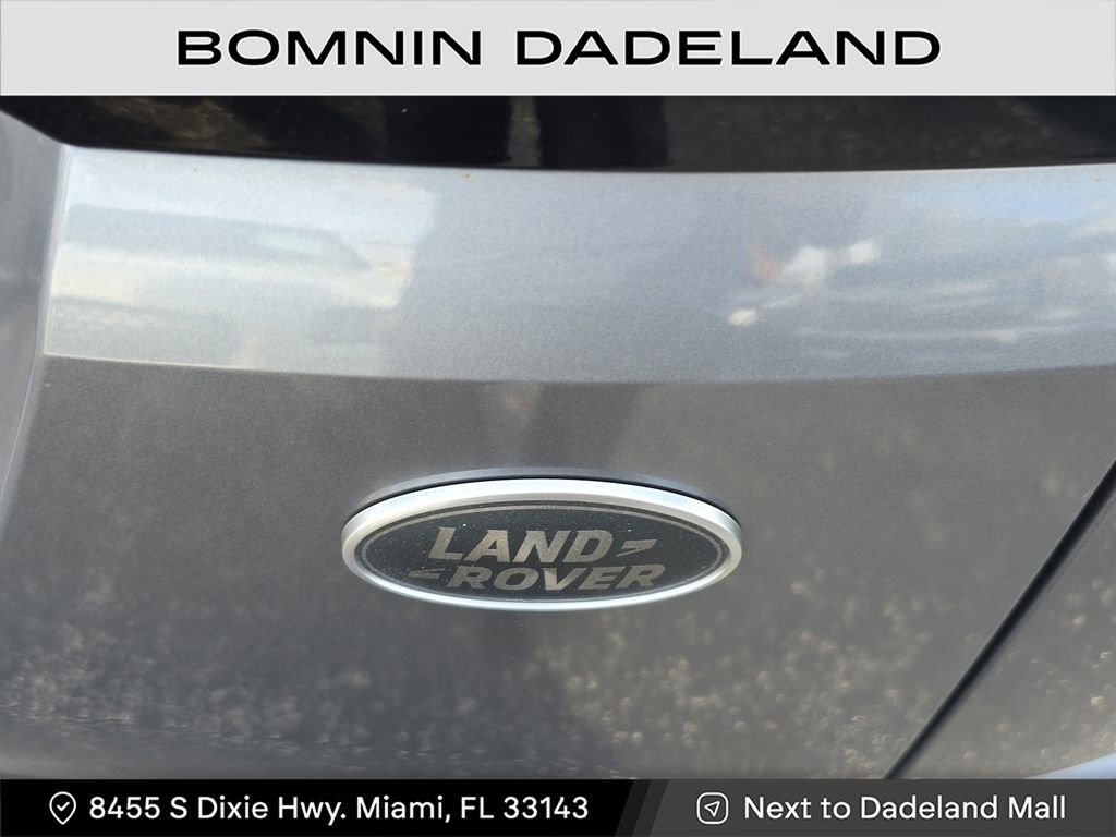 Used 2020 Land Rover Range Rover Evoque R-Dynamic SE image 5