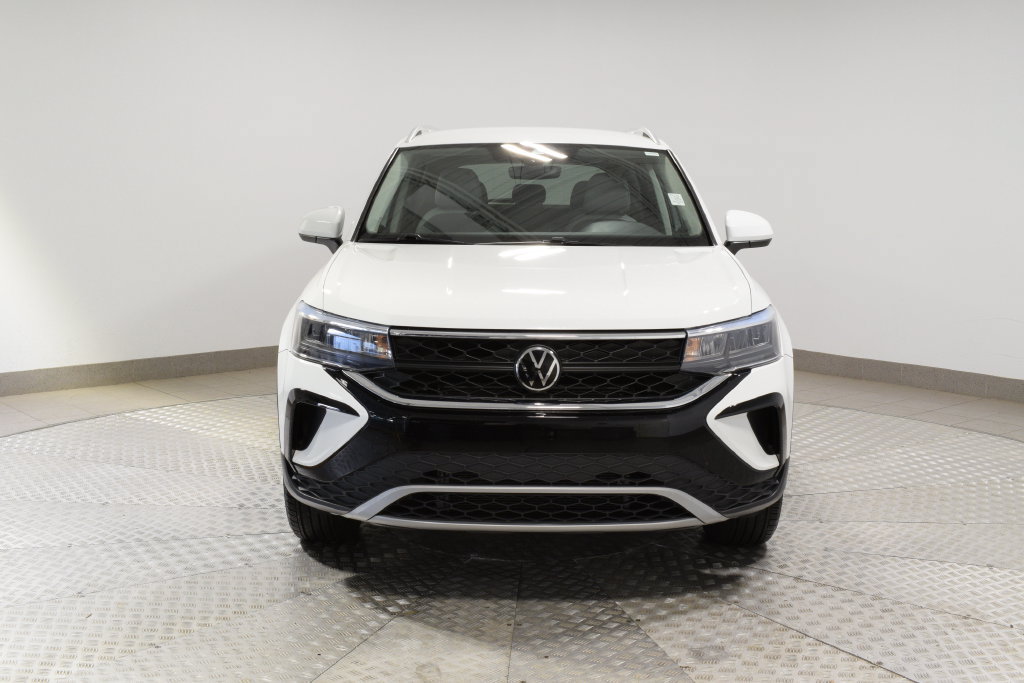 Used 2023 Volkswagen Taos SE AWD/4WD image 7