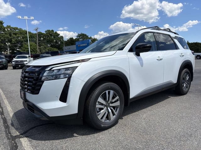 New 2026 Nissan Pathfinder SL AWD/4WD image 1