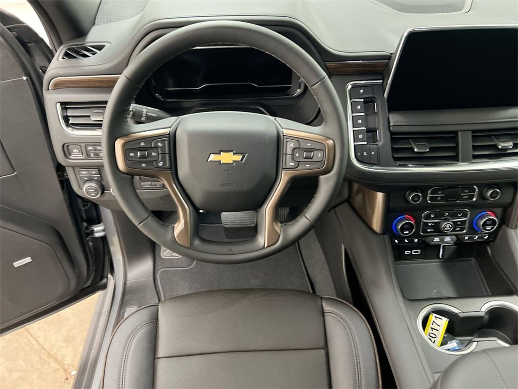 Used 2024 Chevrolet Tahoe High Country image 21