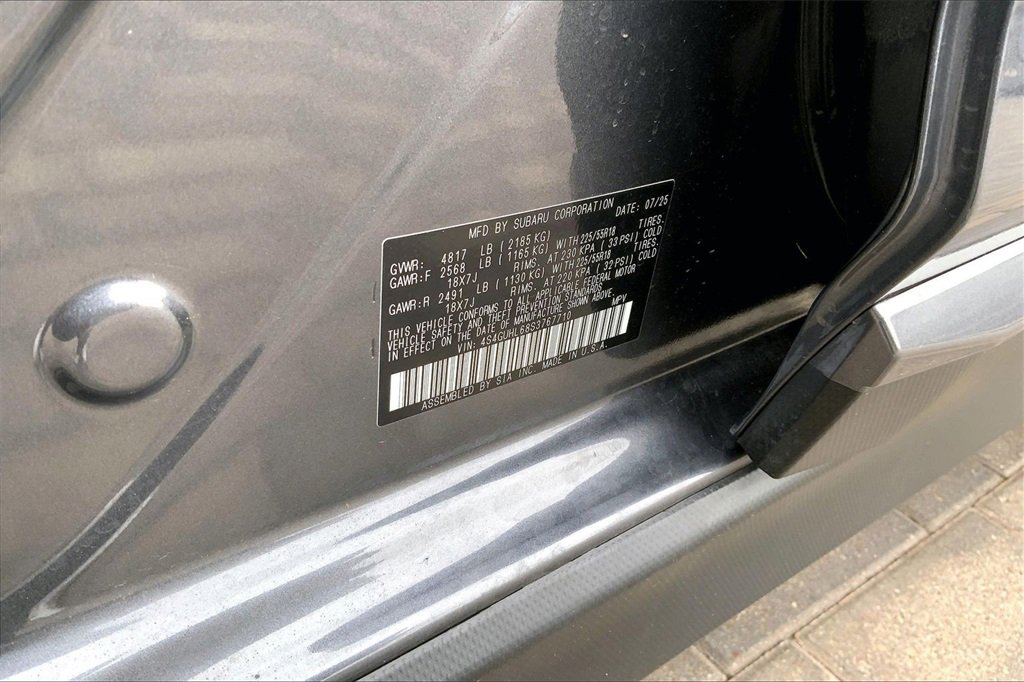 Certified 2025 Subaru Crosstrek 2.5i Limited w/ Crosstrek Mirror Package image 17