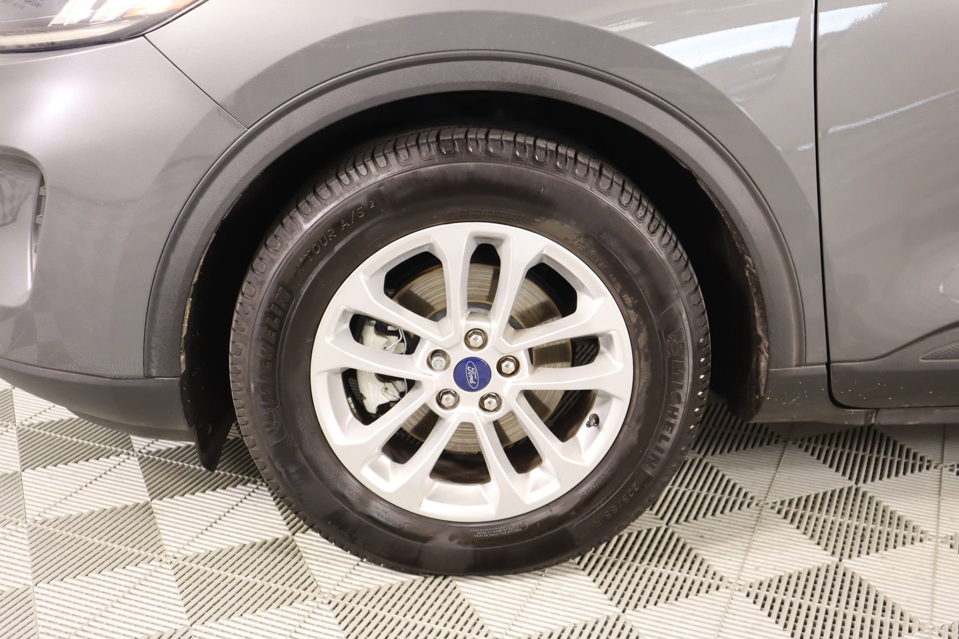 Used 2022 Ford Escape SE w/ Convenience Package image 16