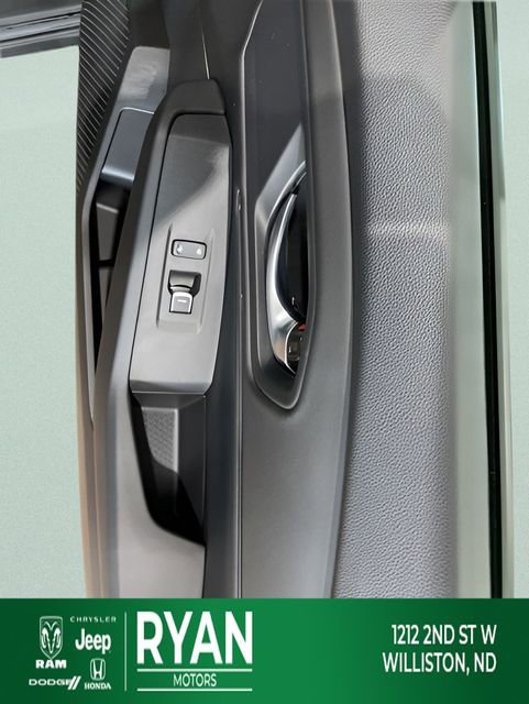 New 2025 Honda Accord SE image 36