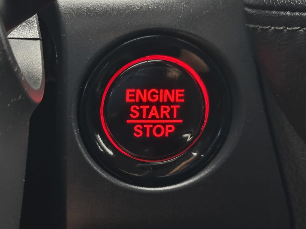 Used 2025 Honda HR-V LX image 21