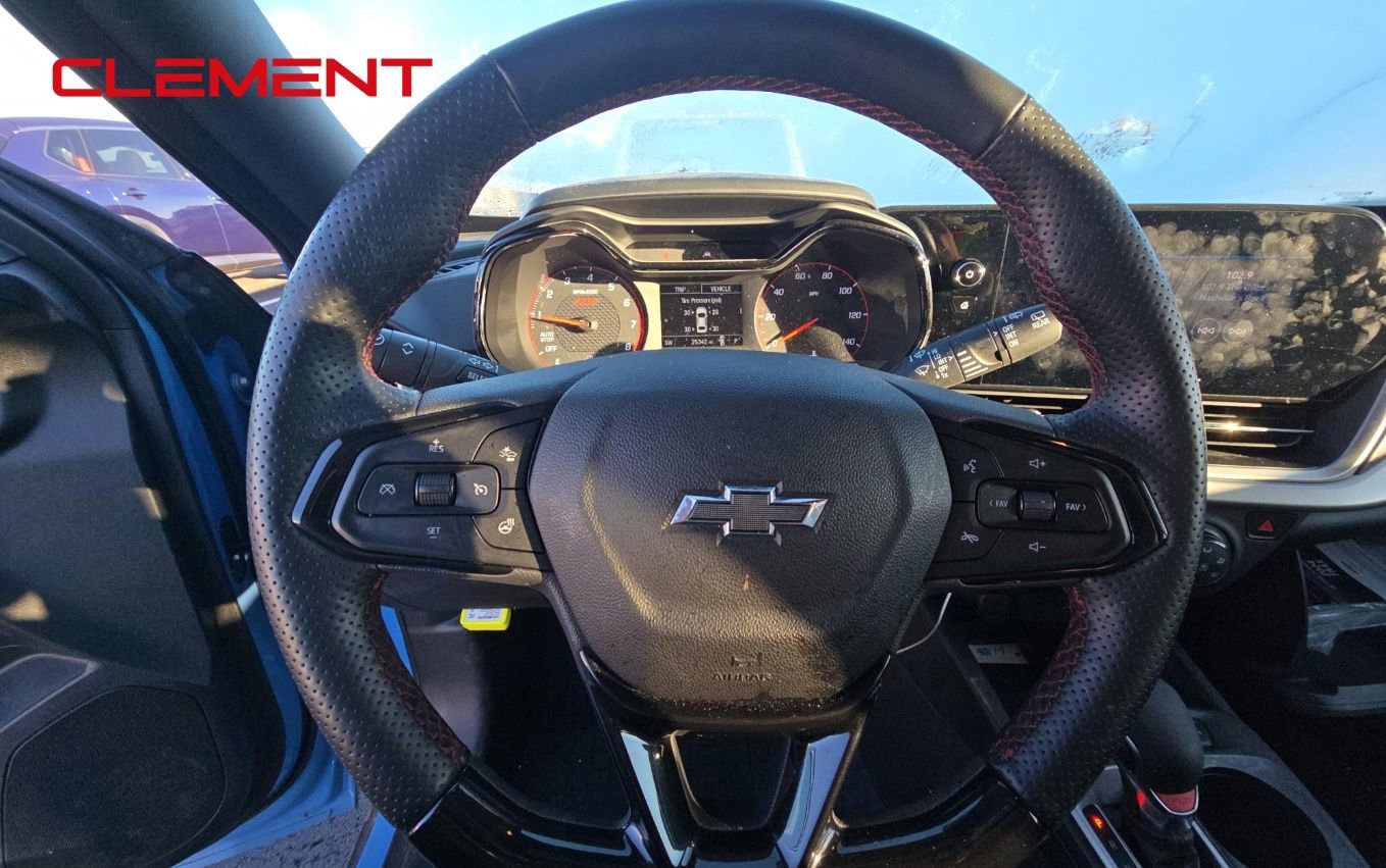 Used 2024 Chevrolet Trax RS image 7