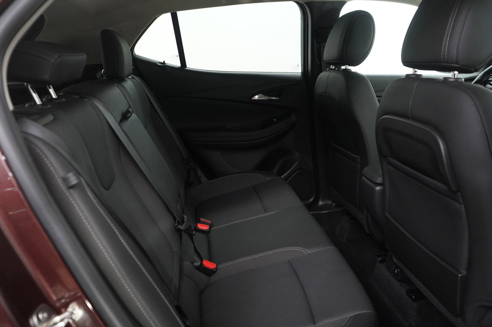 Used 2022 Buick Encore GX Select image 11