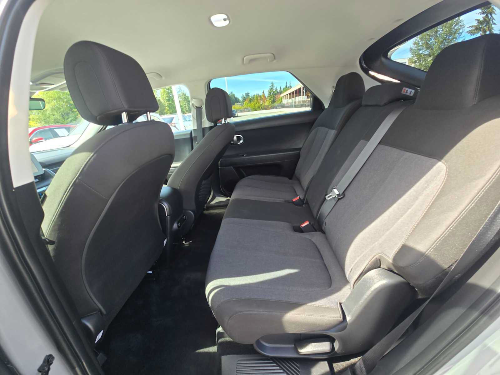 Used 2024 Hyundai Ioniq 5 SEL RWD image 16