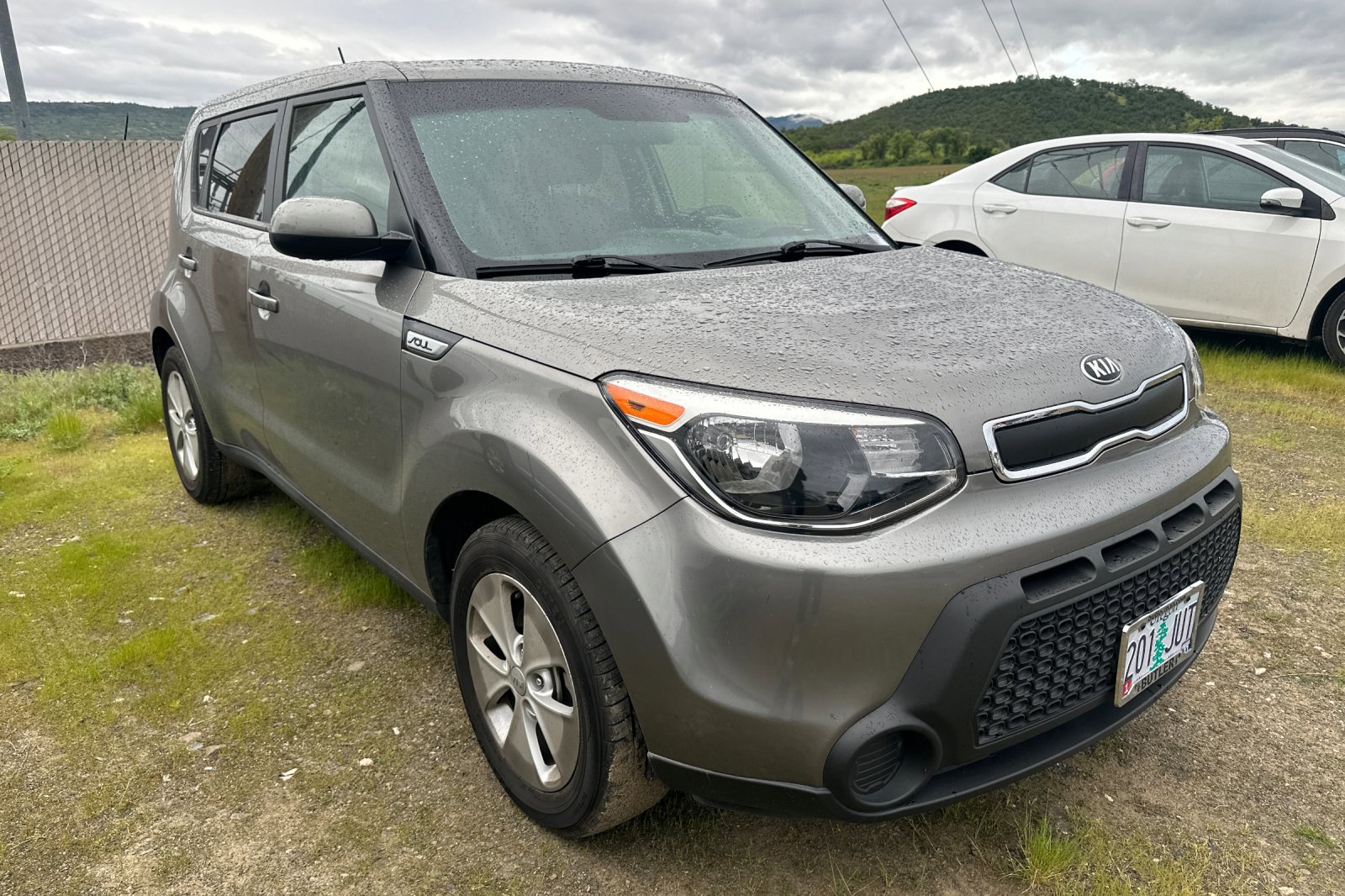 Used 2016 Kia Soul FWD image 2
