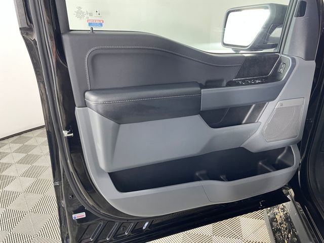 Used 2024 Ford F150 Lightning Flash image 17