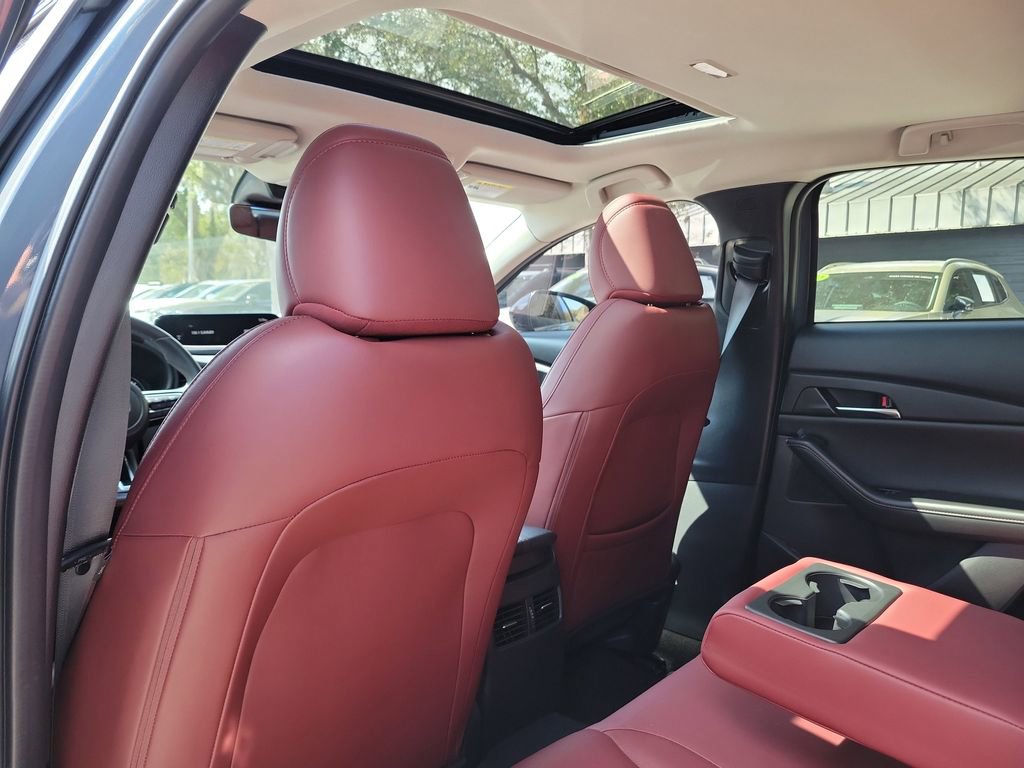 Used 2024 MAZDA CX-30 AWD 2.5 S w/ Preferred Package image 11