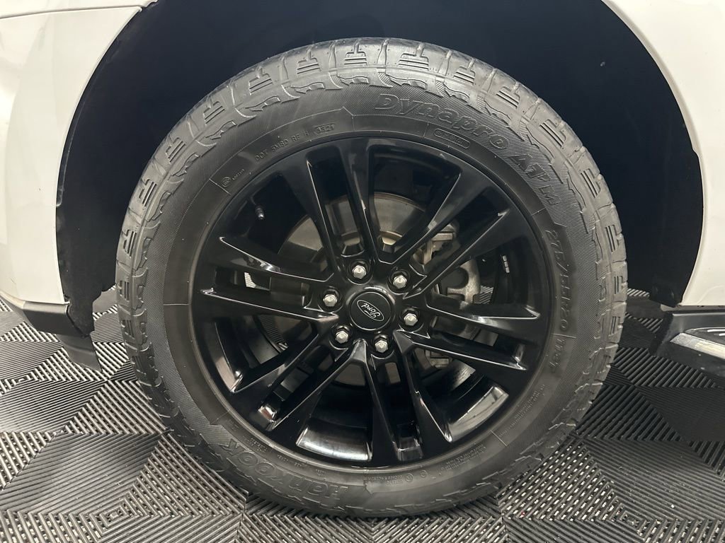 Used 2022 Ford Expedition Max XLT image 44