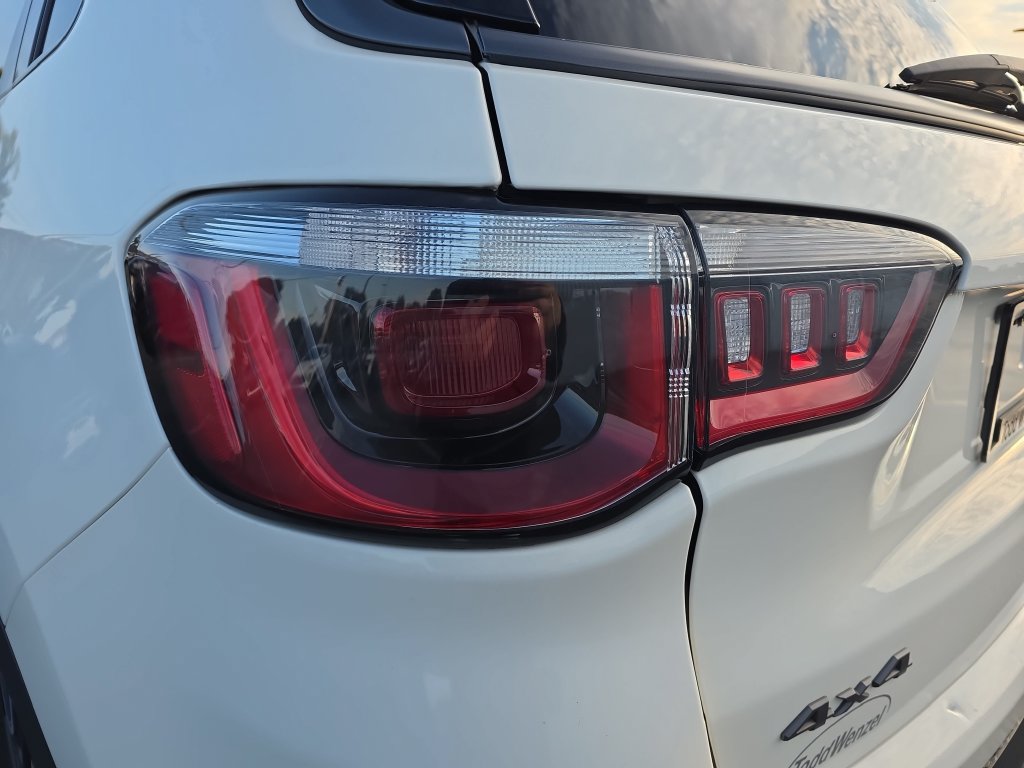 Used 2019 Jeep Compass Trailhawk AWD/4WD image 34