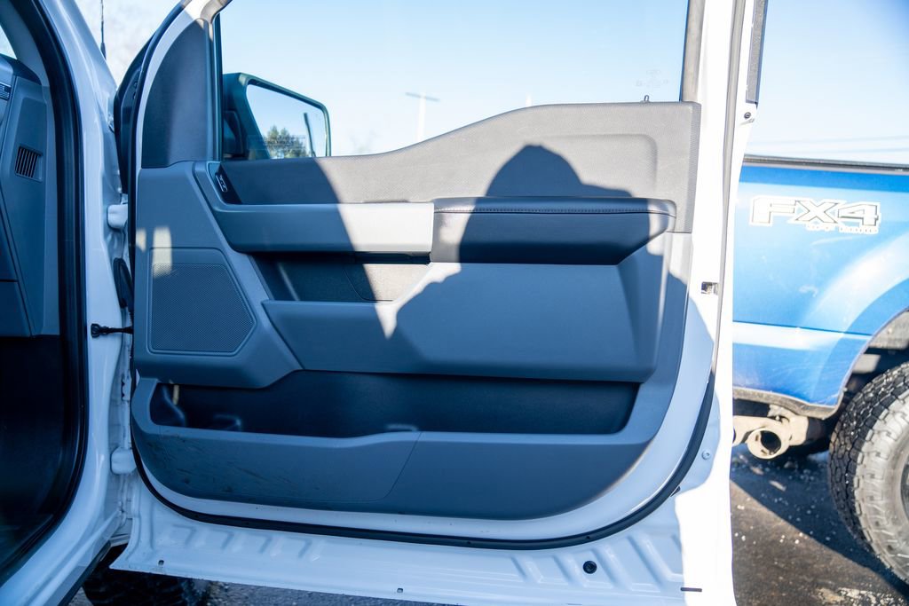 Used 2023 Ford F150 XLT w/ Trailer Tow Package image 10