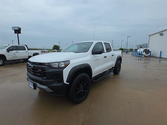 Used 2024 Chevrolet Colorado Trail Boss w/ Advanced Trailering Package AWD/4WD image 2