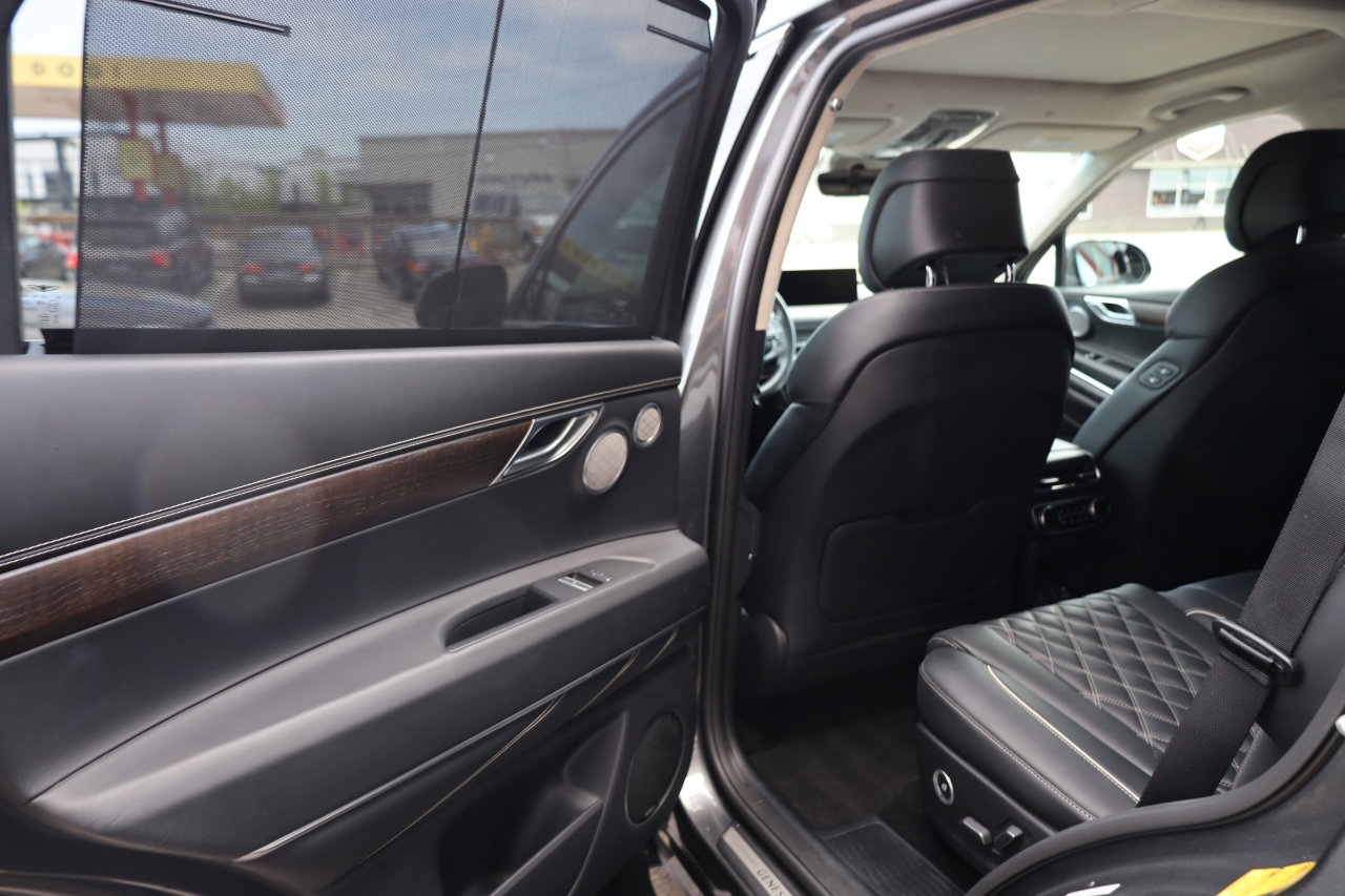 Used 2023 Genesis GV80 3.5T image 21