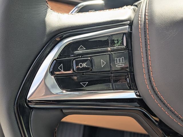 New 2026 Jeep Grand Cherokee L Summit w/ Rear Seat Video Group I AWD/4WD image 17