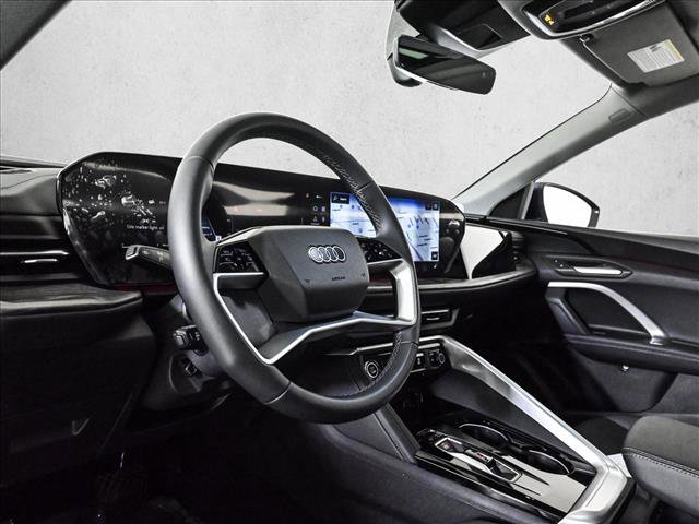 Certified 2025 Audi Q5 Premium w/ Convenience Package image 10