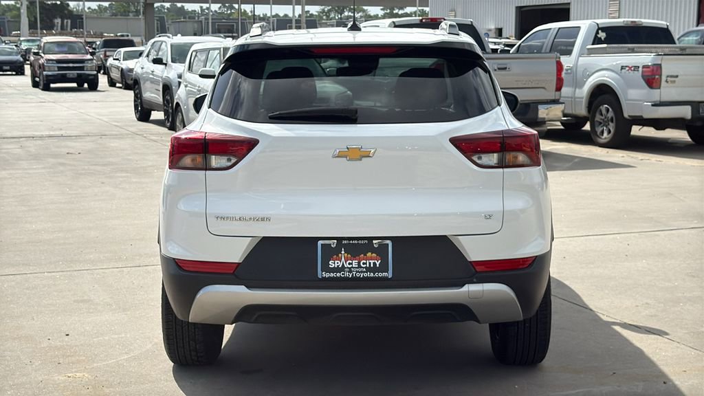 Used 2022 Chevrolet TrailBlazer LT image 4
