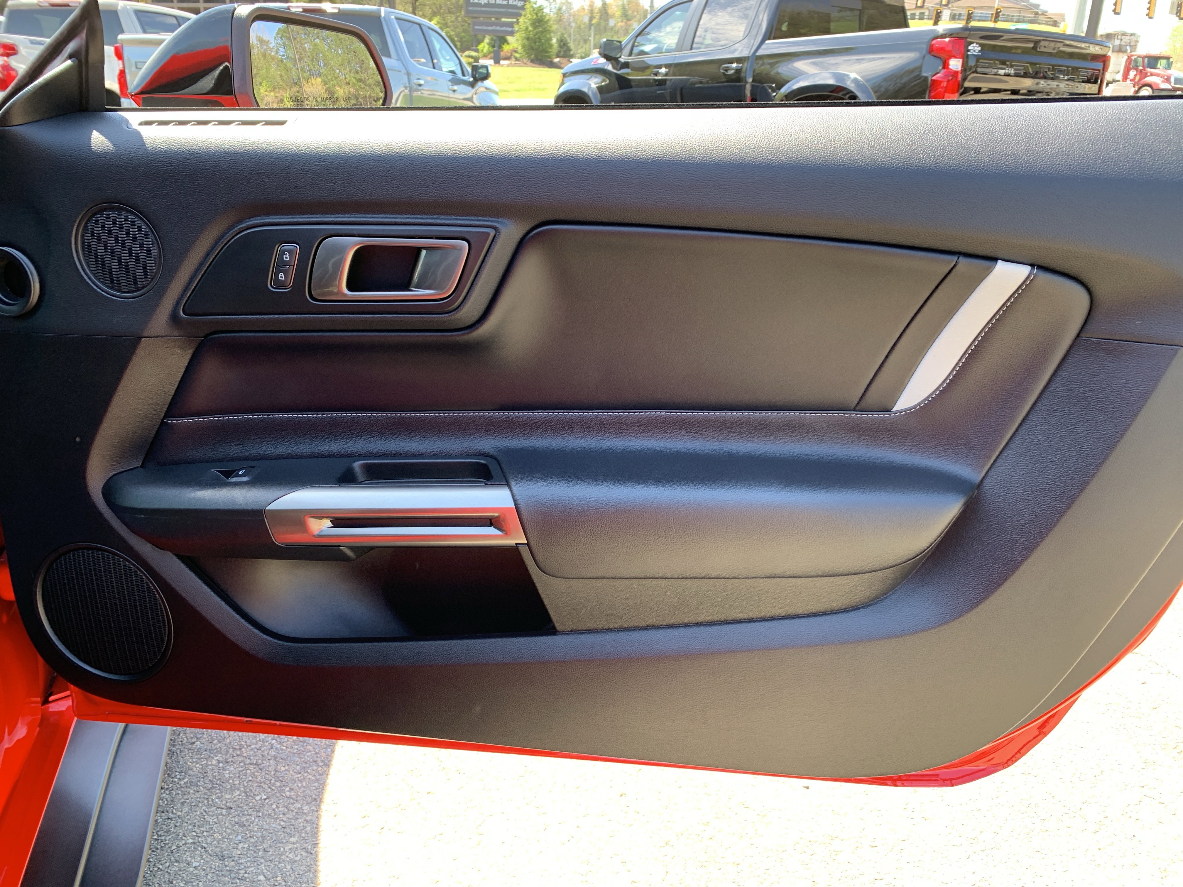 Used 2021 Ford Mustang Shelby GT500 w/ Technology Package RWD image 52