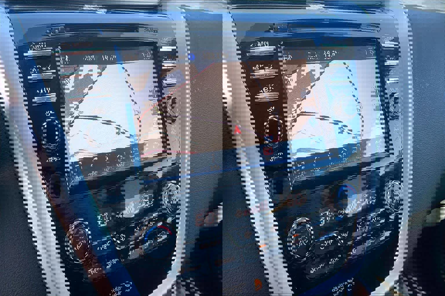 Used 2015 Nissan Murano SL w/ Cargo Package image 30