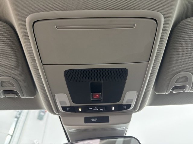 Used 2023 Honda Accord LX image 36