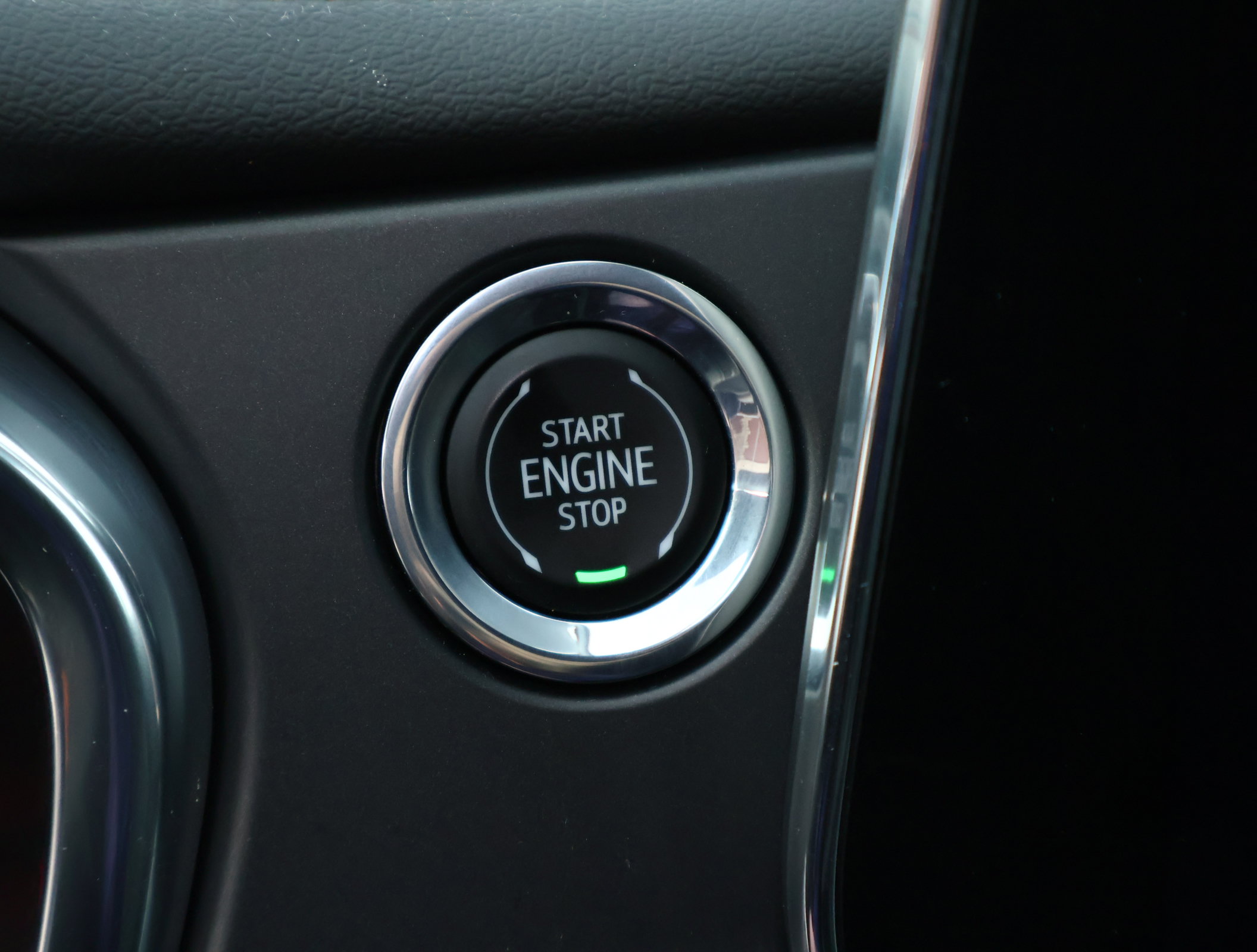 Used 2024 Chevrolet Blazer Premier w/ Driver Confidence II Package FWD image 19
