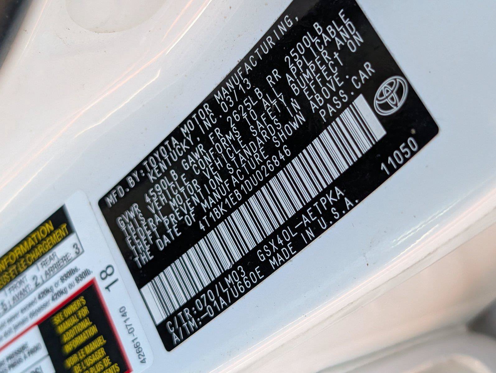 Used 2013 Toyota Avalon Limited FWD image 37