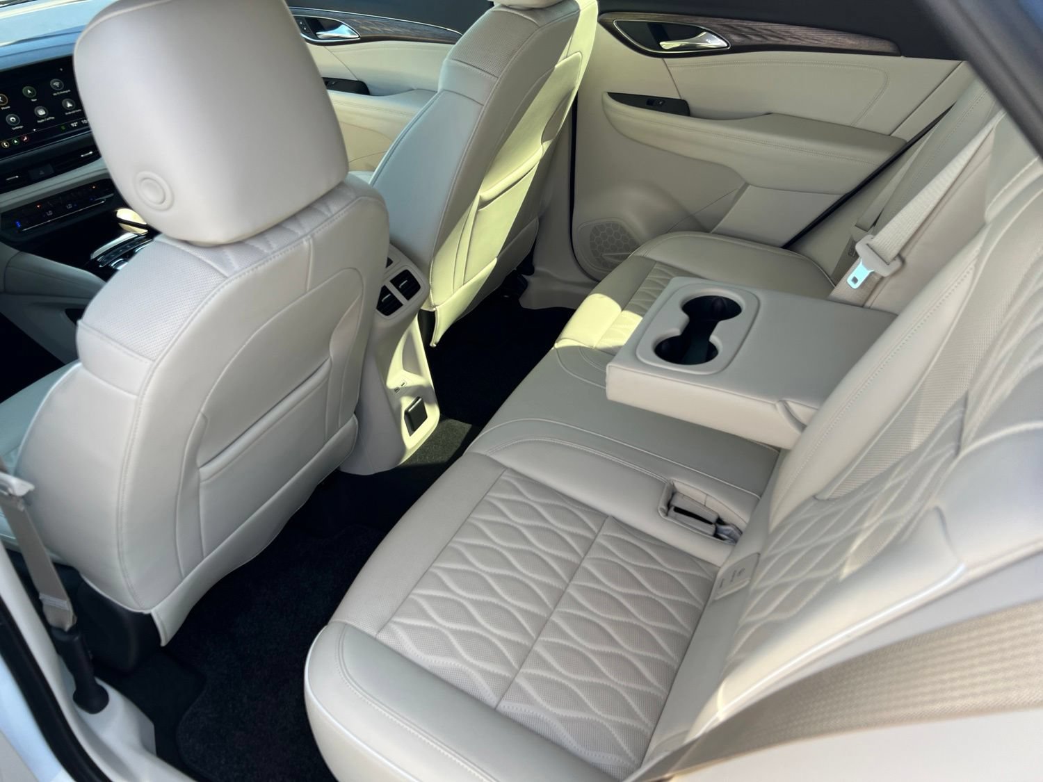 Used 2023 Buick Envision Avenir AWD/4WD image 13