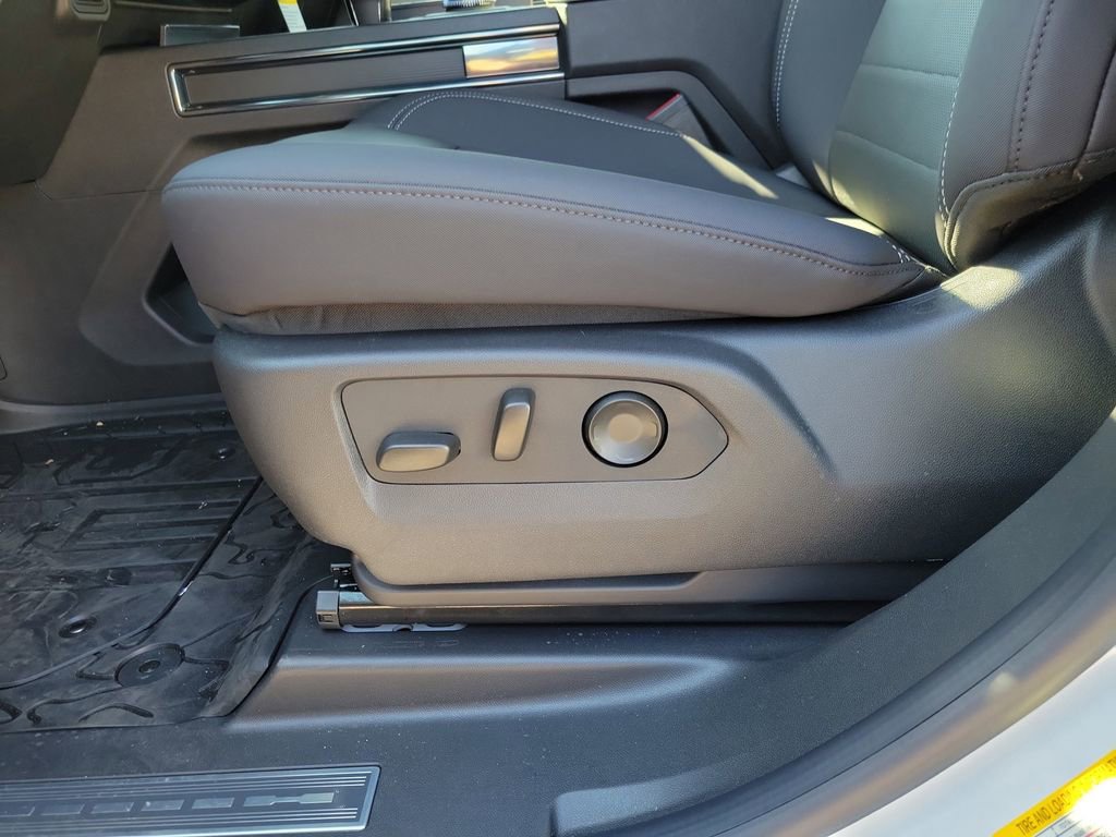 New 2026 GMC Hummer EV 4x4 Crew Cab image 11