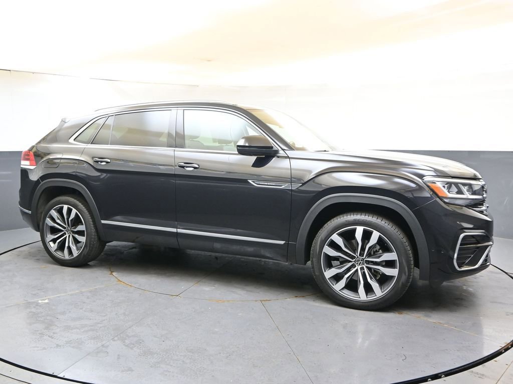 Used 2023 Volkswagen Atlas Cross Sport SEL Premium R-Line AWD/4WD image 7