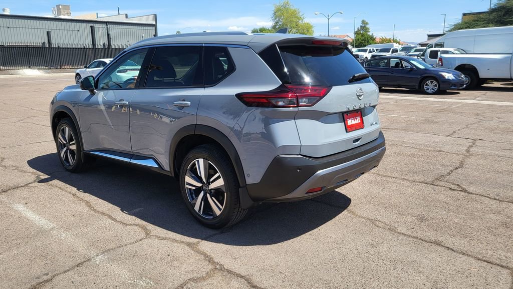 Used 2022 Nissan Rogue SL w/ SL Premium Package image 6