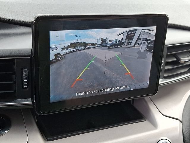 Used 2023 Ford Explorer XLT w/ Equipment Group 202A RWD image 18