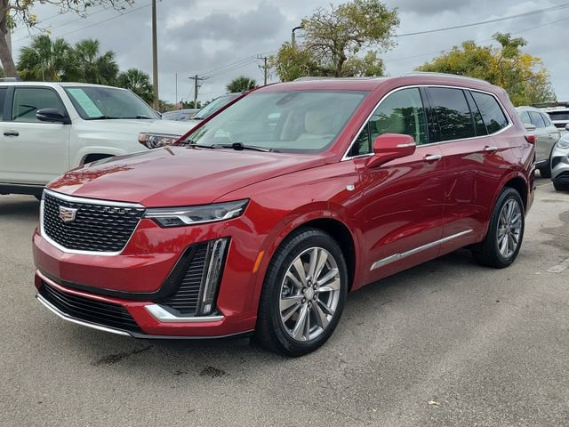 Used 2024 Cadillac XT6 Premium Luxury image 3