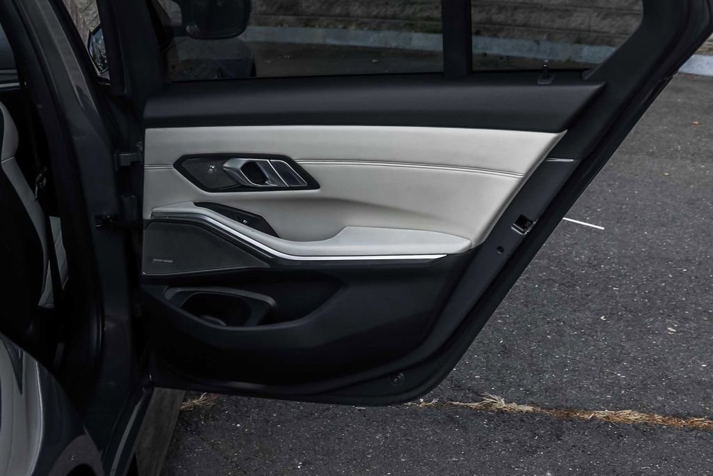 Used 2022 BMW M3 Competition w/ M Carbon Exterior Package image 15