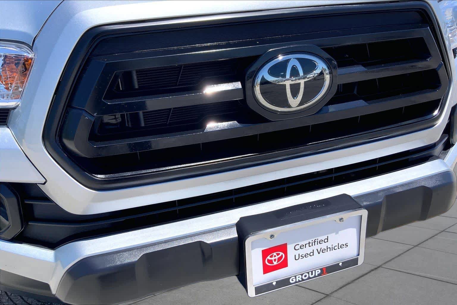 Used 2023 Toyota Tacoma SR AWD/4WD image 29