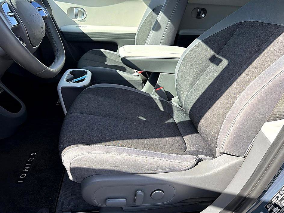Used 2023 Hyundai Ioniq 5 SE image 9