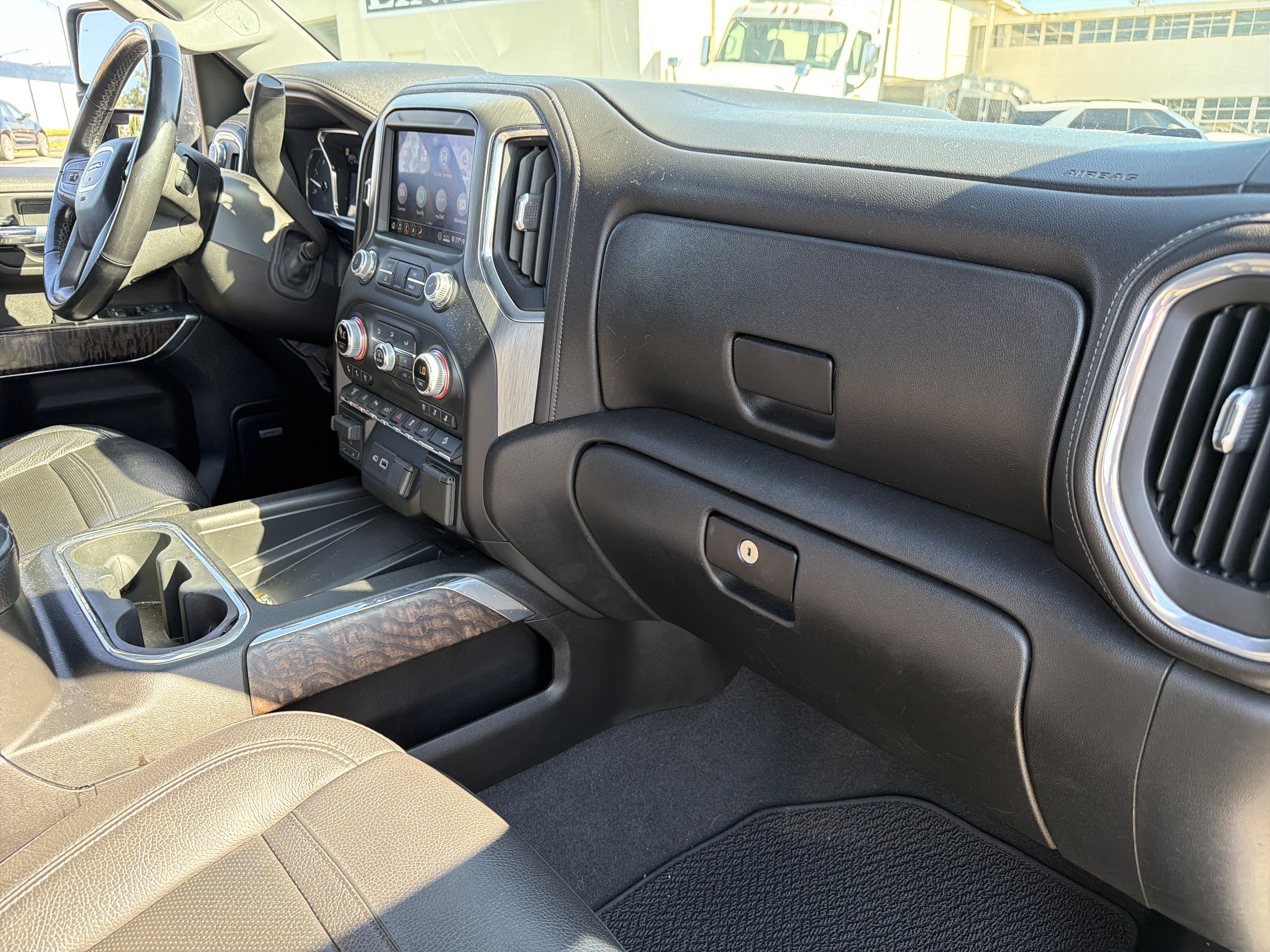 Used 2020 GMC Sierra 2500 Denali w/ Denali Ultimate Package AWD/4WD image 12